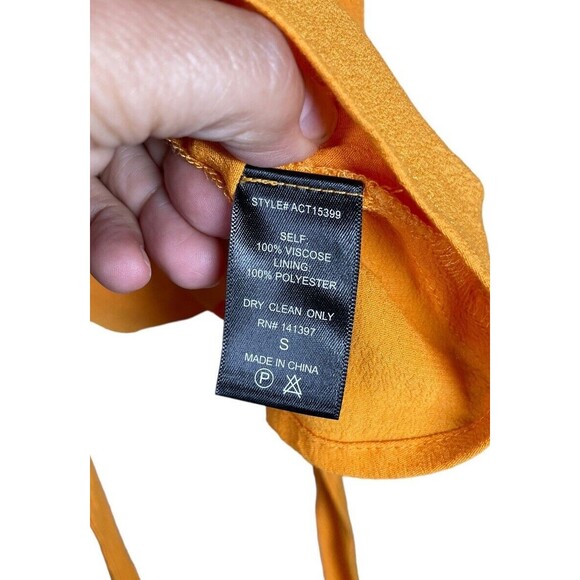 ASTR The Label Clementine Tank Women’s Size Small Button Detail Wrap Camisole - Picture 4 of 9